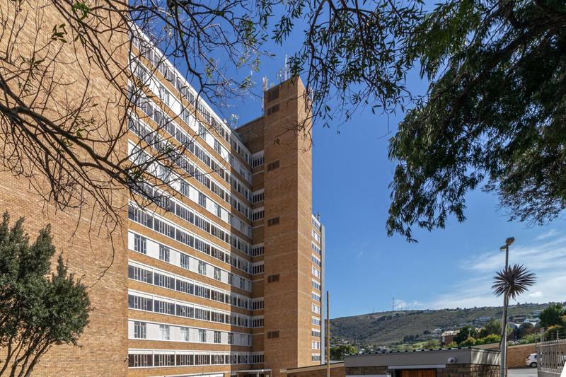 To Let 1 Bedroom Property for Rent in Loevenstein Western Cape